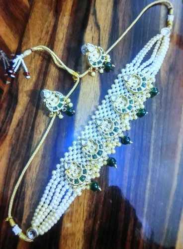 Kundan Choker Set For Ladies Gender: Women