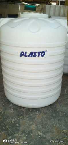 White Triple Layer Plasto Tank