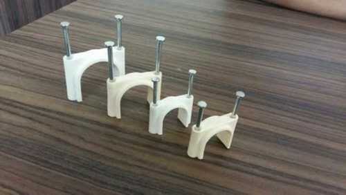 Plastic Upvc Cpvc Nail Clamp