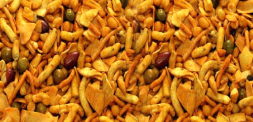 Peanut And Sev Mix Namkeen