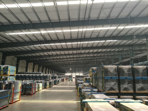 आइवरी ड्यूरेबल क्लियर और ग्रे ग्लास