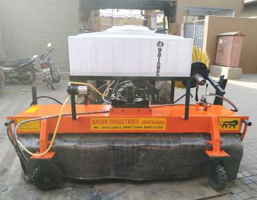 Orange Automatic Road Sweeping Machine