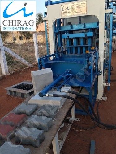 Chirag Superior Technology Hollow Brick Machine