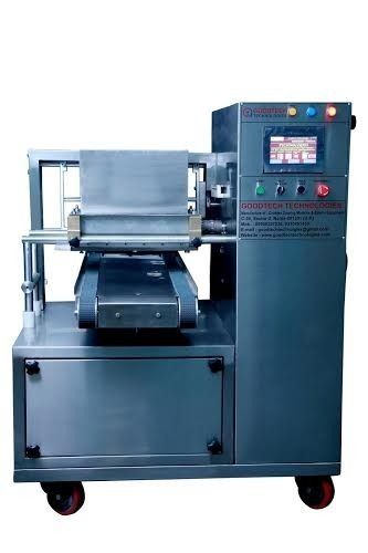Four Base Wheeled Fully Automatic Grade Cookies Dropping Machine