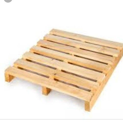 Natural Wood Four Way Wooden Pallet