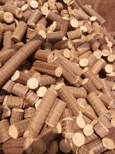 Hard Wood Premium Sawdust Biofuel Briquettes