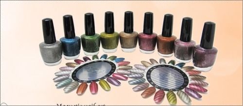 Magnetic Nail Art Ingredients: Glitters