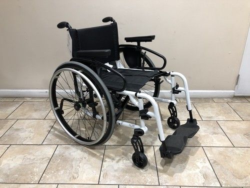 Manual Operated Electric Wheelchair