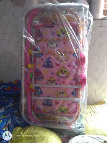 Multi Colored Baby Cradles Weight: 4  Kilograms (Kg)