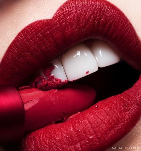 Beautiful Color Moisturizing Lipstick