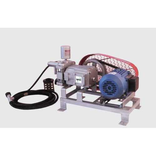 Triple Plunger Washer Pump Application: Industrial