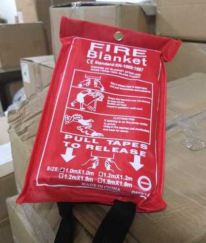 Fibre Glass Fire Blanket - 3.5mm Thickness, Available in 1m, 2m, 3m Sizes , High-Temperature Resistance Up to 1000°C, Color Options Include Gray, Black, Cream, Green