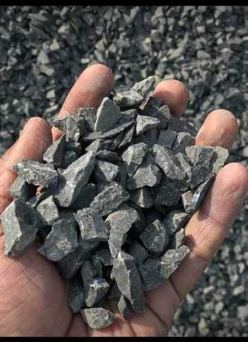 Natural Black Stone Chips Application: Construction