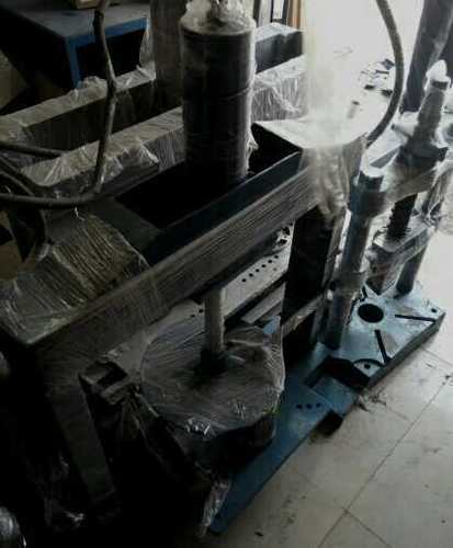 Iron Paper Plate Making Machine 