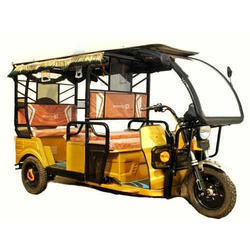 4 Seater Battery Operated Rickshaw Size: Custom