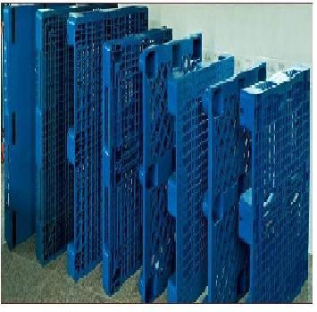 Blue Rectangular Plastic Pallets