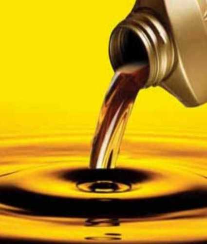Hydraulic Oil - Low Viscosity, 100% Pure Liquid | Industrial Use, Yellow Color, Ideal for Machineries and Automobiles
