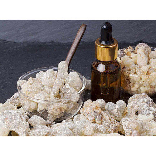 100% Pure Frankincense Essential Oil Raw Material: Bark