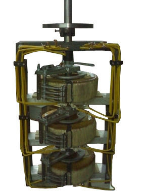 Industrial Grade Three Phase Auto Transformer Frequency (Mhz): 50 Hertz (Hz)