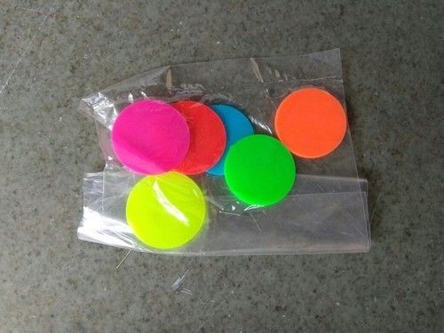 Multicolor Round Plastic Tokens Hardness: Rigid