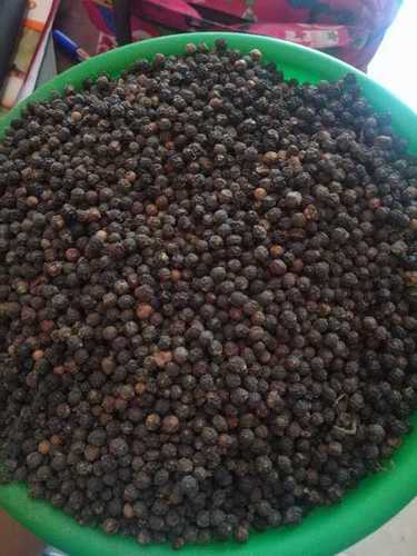 Dried 100% Natural Black Pepper