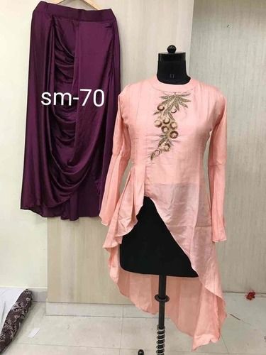 Vary Readymade Ladies Ethnic Kurtis