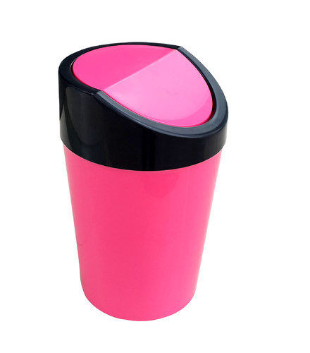 Garbage Bins With Pink Color Application: Home