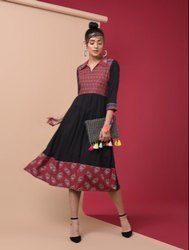 Printed Flared Black And Red Kurti