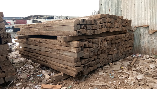 Rectangular Shape Sleeper Wood