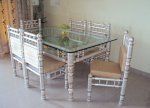 Fine Finish Dining Table Home Furniture