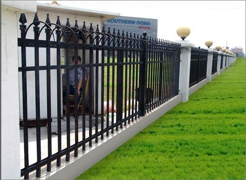 Easily Assembled Wrought Iron Fence