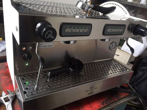 Silver Bezzra Used Semi-Automatic Coffee Machine (Rmb 10500)