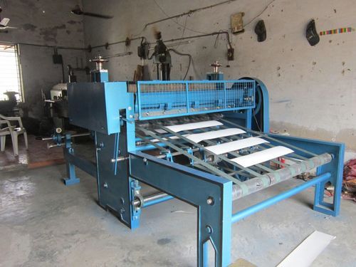 Roll To Roll Lamination Machine - Semi Automatic, Electric Drive | High Performance, Low Noise, High Efficiency, Ideal for Paper Plate Manufacturing