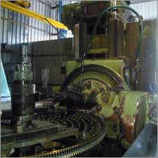 Gear Hobbing Machine