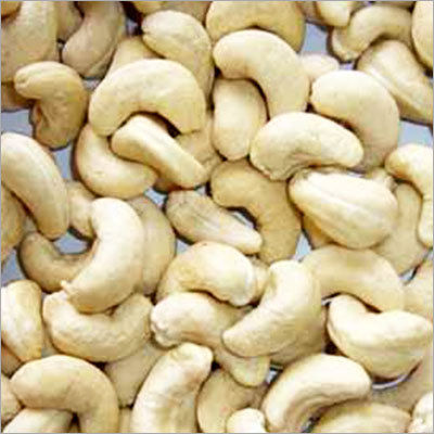 raw cashew nuts