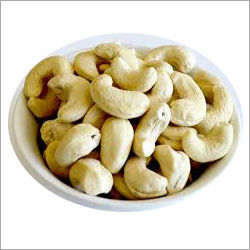 Raw Cashew Nut - Premium Quality, Antibacterial & Anti-fungal Properties, Long Shelf Life, Versatile Bio-fuel Applications