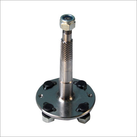 Three Wheeler Front Hub Axle