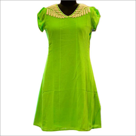 KURTI WITH NECK EMBROIDERY