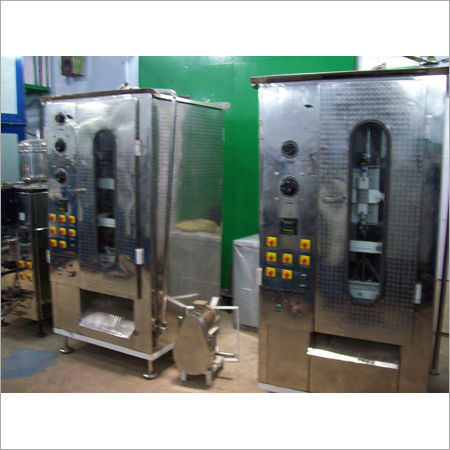 Oil Packing Machine