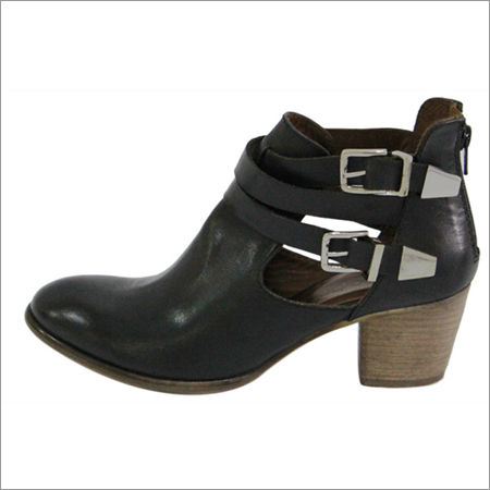 Ladies Leather Shoes