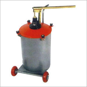 Available In Multicolor Hand Operated Oil Pump