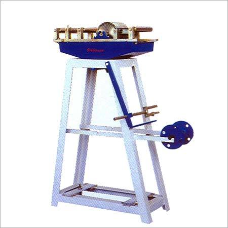 Top Layer Gluing Cum Reel Stand