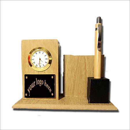 Powder Wooden Pen Stand Clock