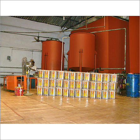 Edible Oil Packing Services