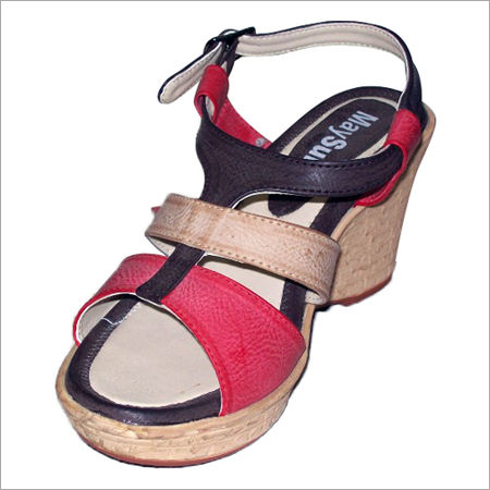 As Per Requirement Girls Sandals