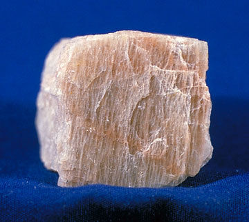 Feldspar Lumps