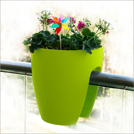 Self Watering Railing Planter