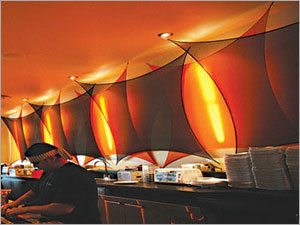 Available In Different Colour Wall Awnings