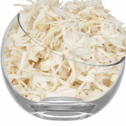 white onion flakes