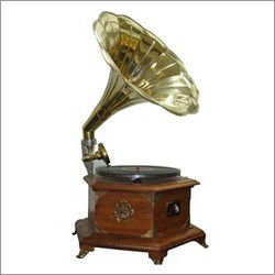 Working Gramophone Shiny